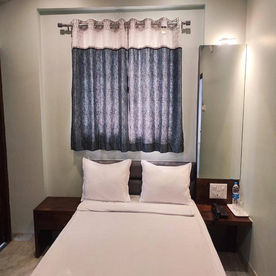 Shankar Residency, Akkalkot Akalkot Eksteriør billede