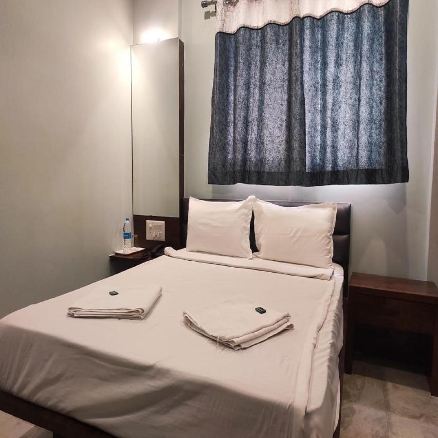 Shankar Residency, Akkalkot Akalkot Eksteriør billede